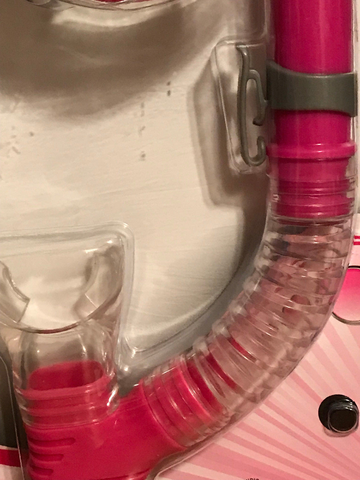 U.S. DIVERS SNORKEL AND GOGGLE SET - WOMEN - PINK - ONE SIZE FITS ALL - NEW