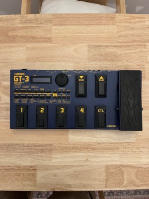 BOSS GT-3 Guitar Multi Effects Pedal Processor working well