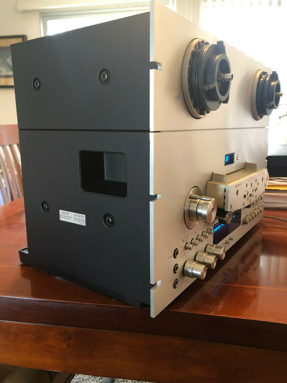 Pioneer RT-909 (3-motor) Reel To Reel Tape Recorder (1979-84)