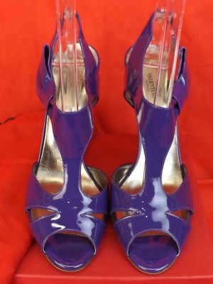 Pre-owned Valentino Garavani Violet Patent Leather Bow Slingback Sandals Pumps 39.5 In Violet/purple