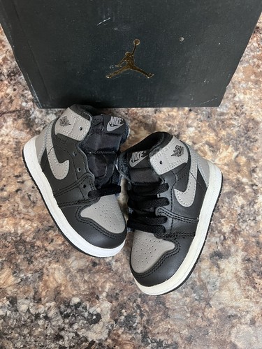 Nike air Jordan 1 shadow 2018 TD size 4C authentic aq2665013 Nike air Jordan 1 shadow 2018 TD size 4C authentic aq2665013