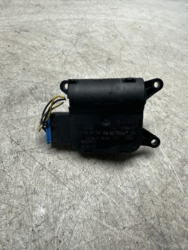AUDI A3  HEATER FLAP MOTOR 1K0907511 05-13