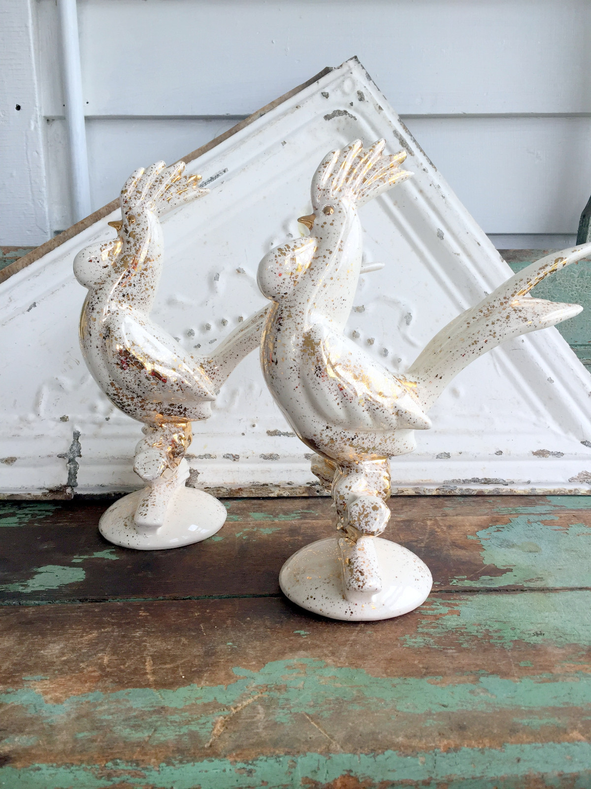 Retro Pair Mid Century Vintage White Gold Flecked Rooster/Chicken Modern