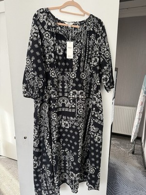 BNWT M&S DARK NAVY FIT N FLARE MUDI DRESS LIGHTWEIGHT (semi Sheer) 22 Reg