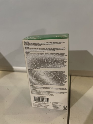 UTILITECH 40-WATT EQ GREEN LIGHT BULB 3W LED  1 Bulb  Brand New B2