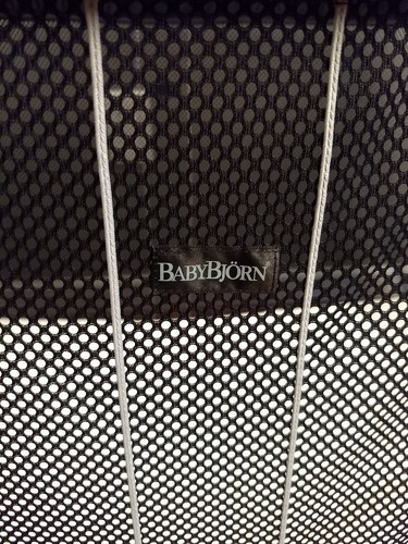 Baby Bjorn Travel Crib Light Black with Carrying Case