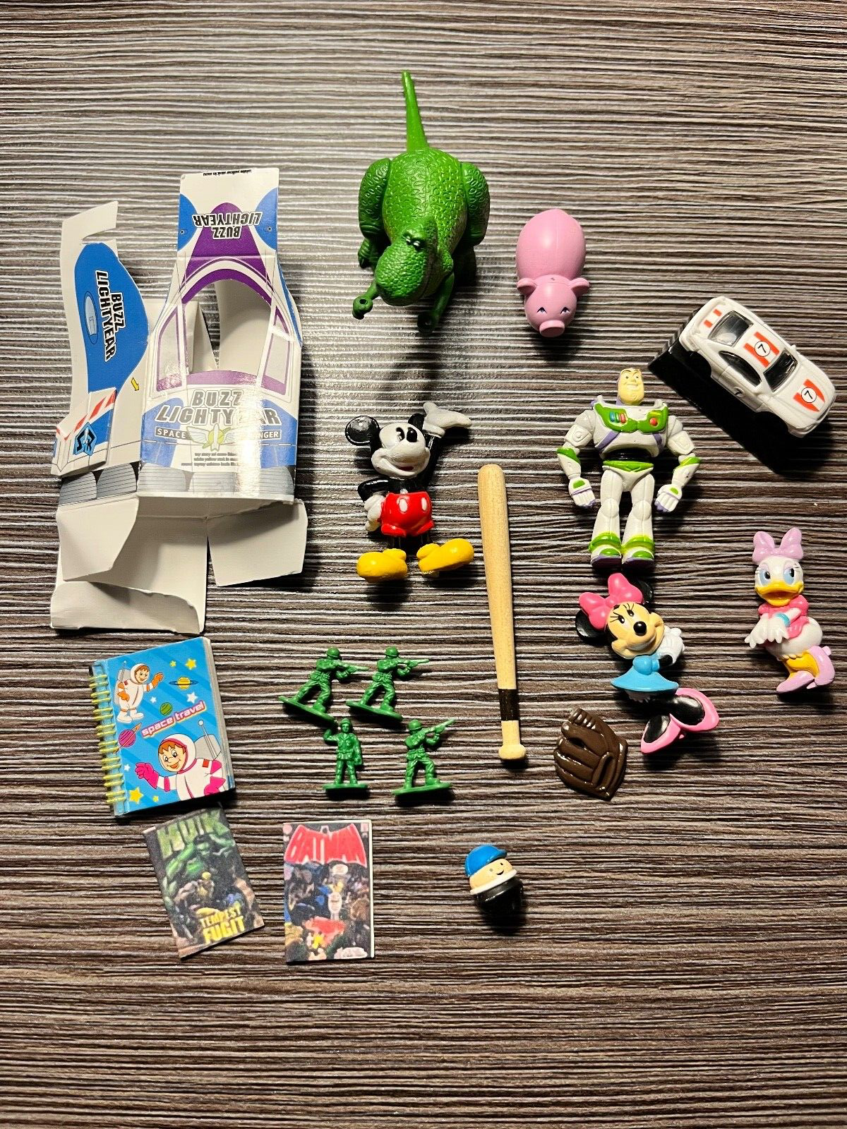 Barbie Rement Toy Story Buzz Piggy Dinosaur Army Men Micky Minnie Daisy Duck