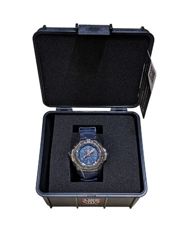 Pre-owned Luminox Navy Seal 200m Dive Sapphire Blue Dial / Blue Band Watch Xs.3253
