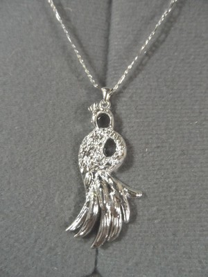New FEATHER BIRD Charm Pendant & 26