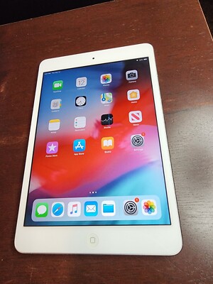 Apple iPad mini 2 32GB Tablet, Wi-Fi, 7.9in - Silver
