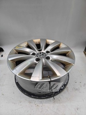 Used Right Front Wheel fits: 2015 Volkswagen Passat 16x6-1/2 alloy