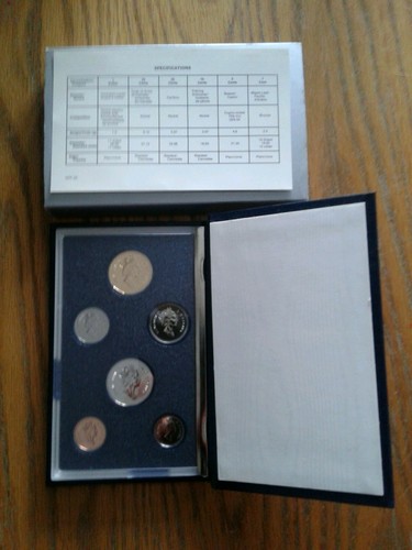 1990 Canada Specimen Set - Royal Canadian Mint