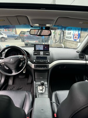 image 7 of interior