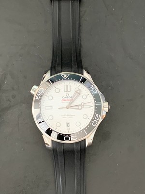 OMEGA OMEGA SEAMASTER DIVER WHITE DIAL 300M MENS WATCH 42MM 210.32.42.20.04.001