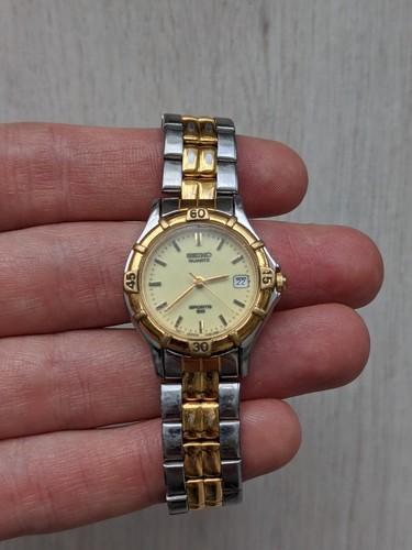 美品 セイコー SEIKO オーバル レディース 腕時計 F782 美品 セイコー SEIKO オーバル レディース 腕時計 F782 - メルカリ