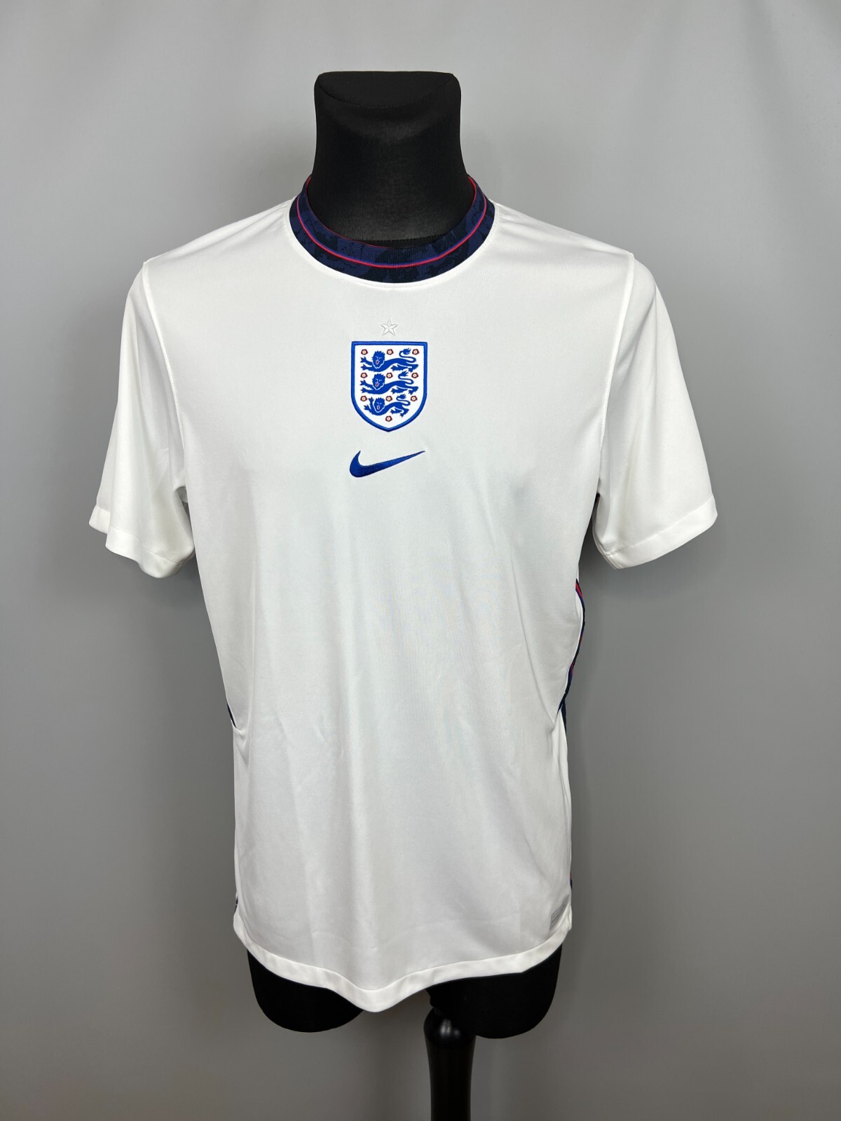ENGLAND 2020 2022 HOME SHIRT FOOTBALL SOCCER JERSEY NIKE