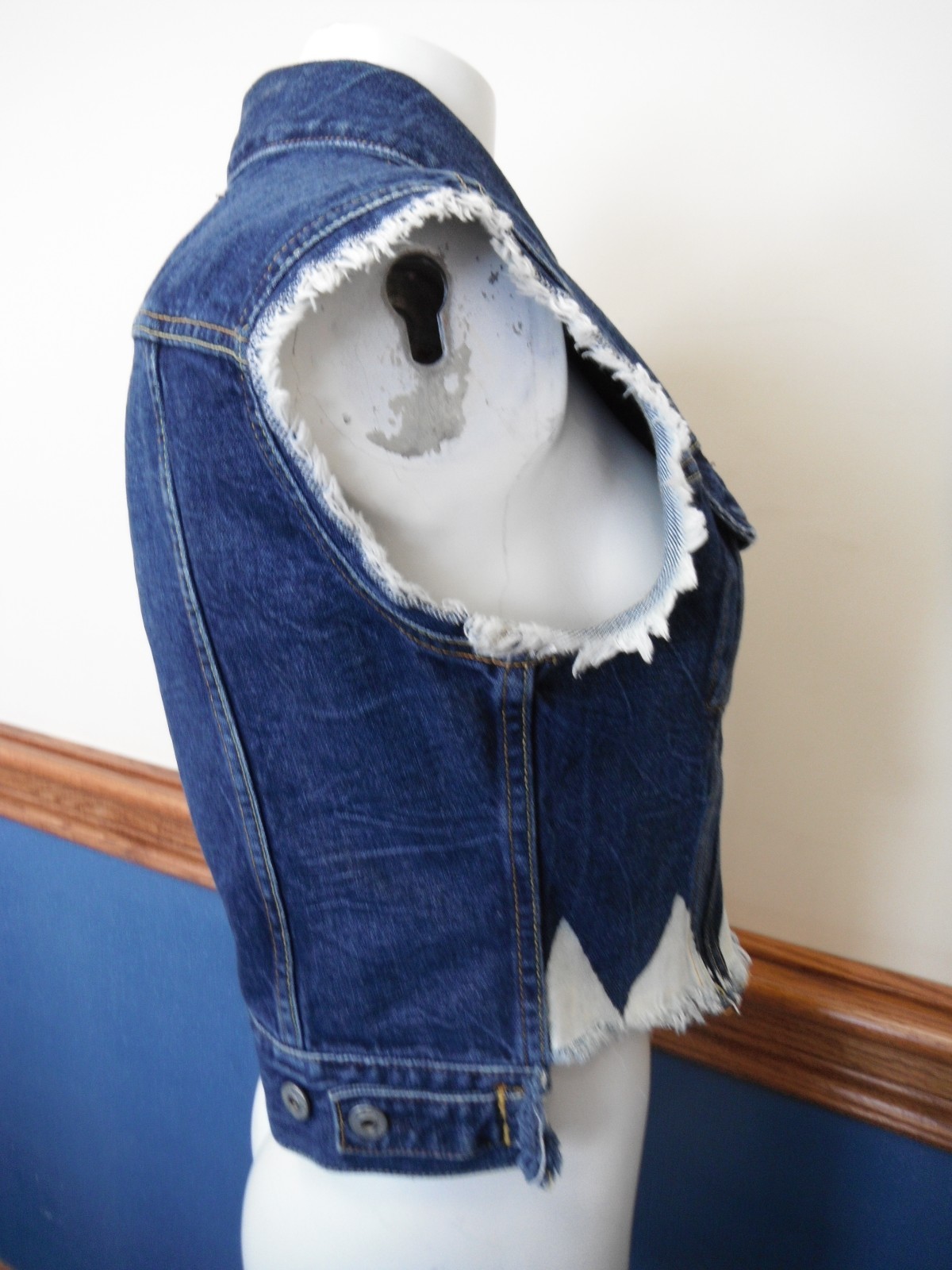 RARE GAP late '90's made in ITALY painted indigo distressed cropped denim vest S