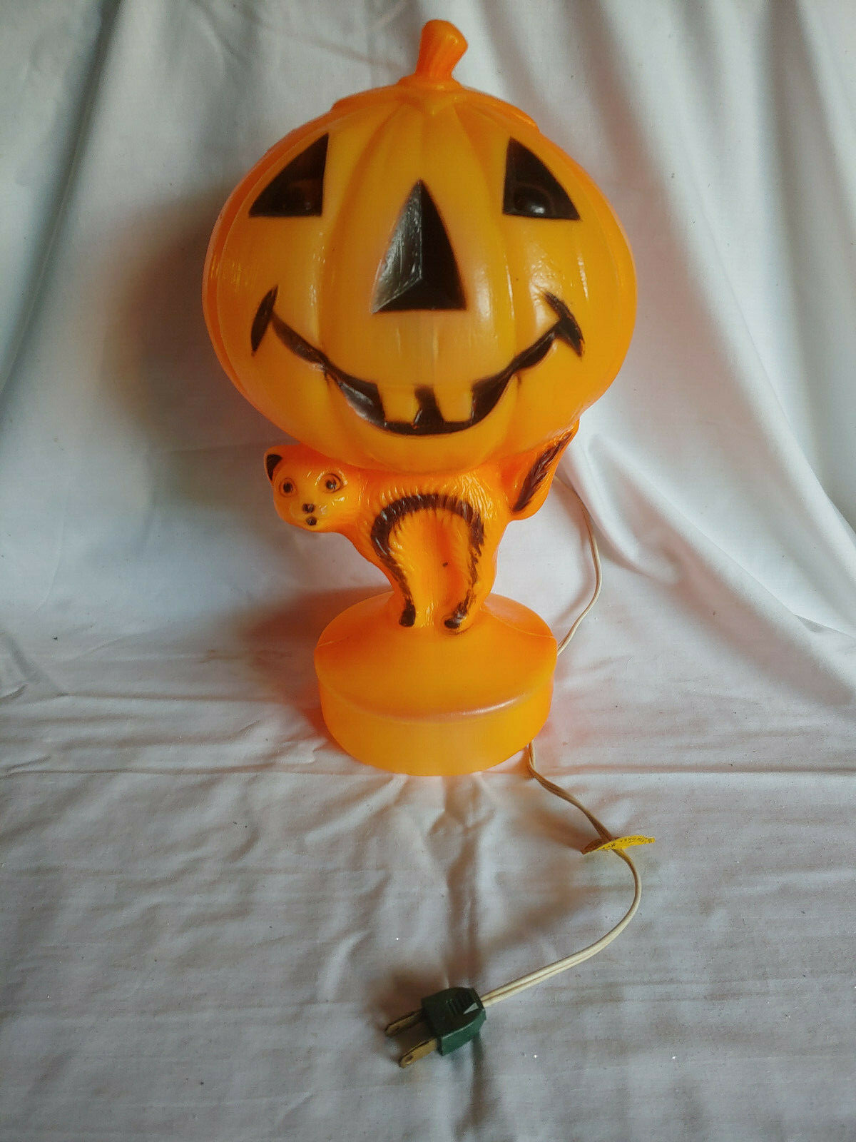 HALLOWEENヴィンテージ Vintage Halloween Decorations Cardstock Decor Cat in Pumpkin
