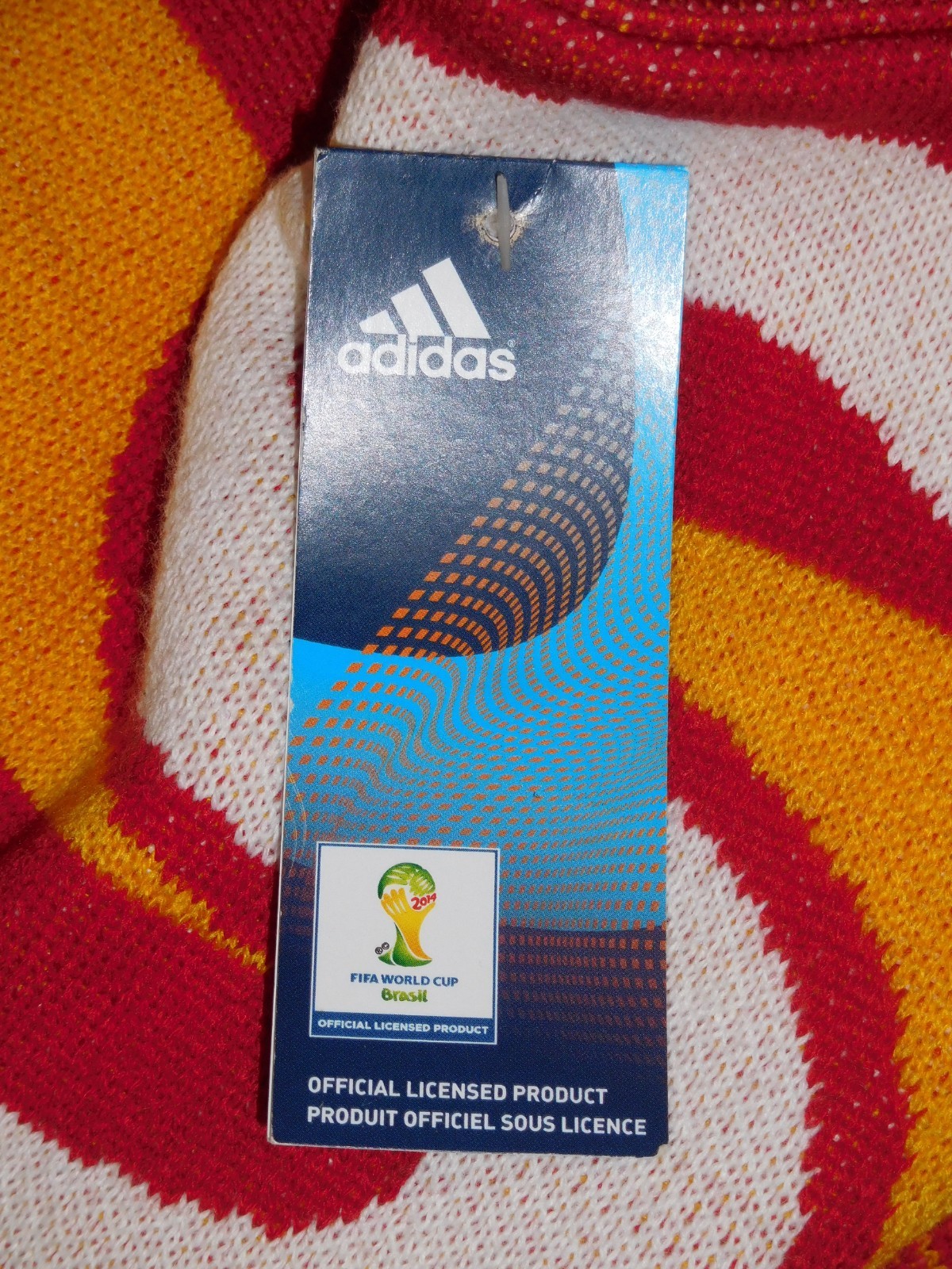 ADIDAS THREE STRIPE SPAIN WORLD CUP SOCCER SCARF new w/ tags