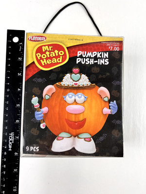 Playskool Mr. Potato Head (Mrs) Pumpkin Push-Ins Thanksgiving Toys 3+ Years Old