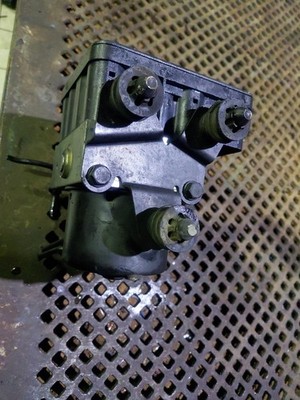 Centralina ABS Volkswagen Golf V 1.9 TDI     907 379 K