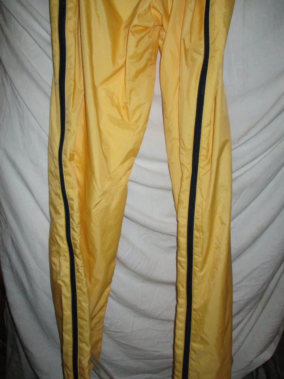 AEROPOSTALE SZ. XXS NYLON LINED ATHLETIC PANTS ZIP LEG TO WAIST 2 POCKET