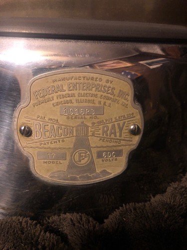 6 VOLT DC  FEDERAL SIGN SIGNAL Co  BEACON RAY RED LIGHT MODEL 17 FIRE TRUCK ect