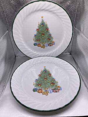 Set Of 2 Corelle  Holiday Magic  Dinner Plate 10 1/4'' Green Trim Christmas Tree