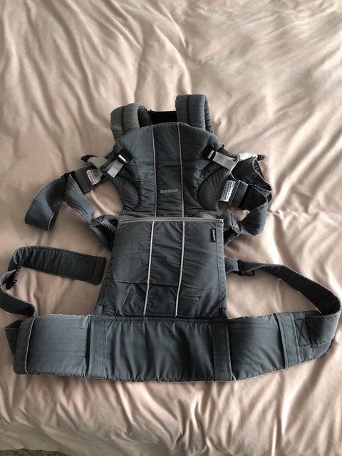 baby bjorn comfort carrier