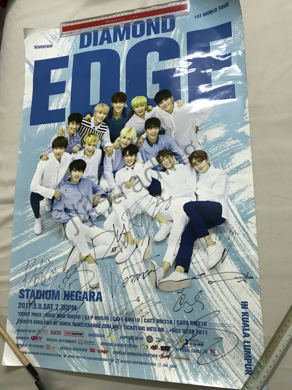SEVENTEEN DIAMOND EDGE 1ST WORLD TOUR HAND SIGNED POSTER | eBay SEVENTEEN DIAMOND EDGE 1ST WORLD TOUR HAND SIGNED POSTER | eBay