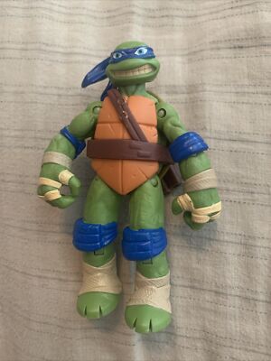 TMNT Leonardo 10'' Action Figure 2016 Viacom No Accessories Ships Fast