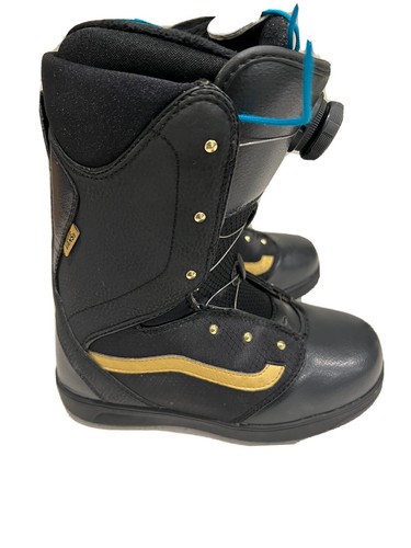 Boots Size 6 Black/gold
