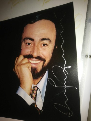 Luciano Pavarotti Signed Photo Card