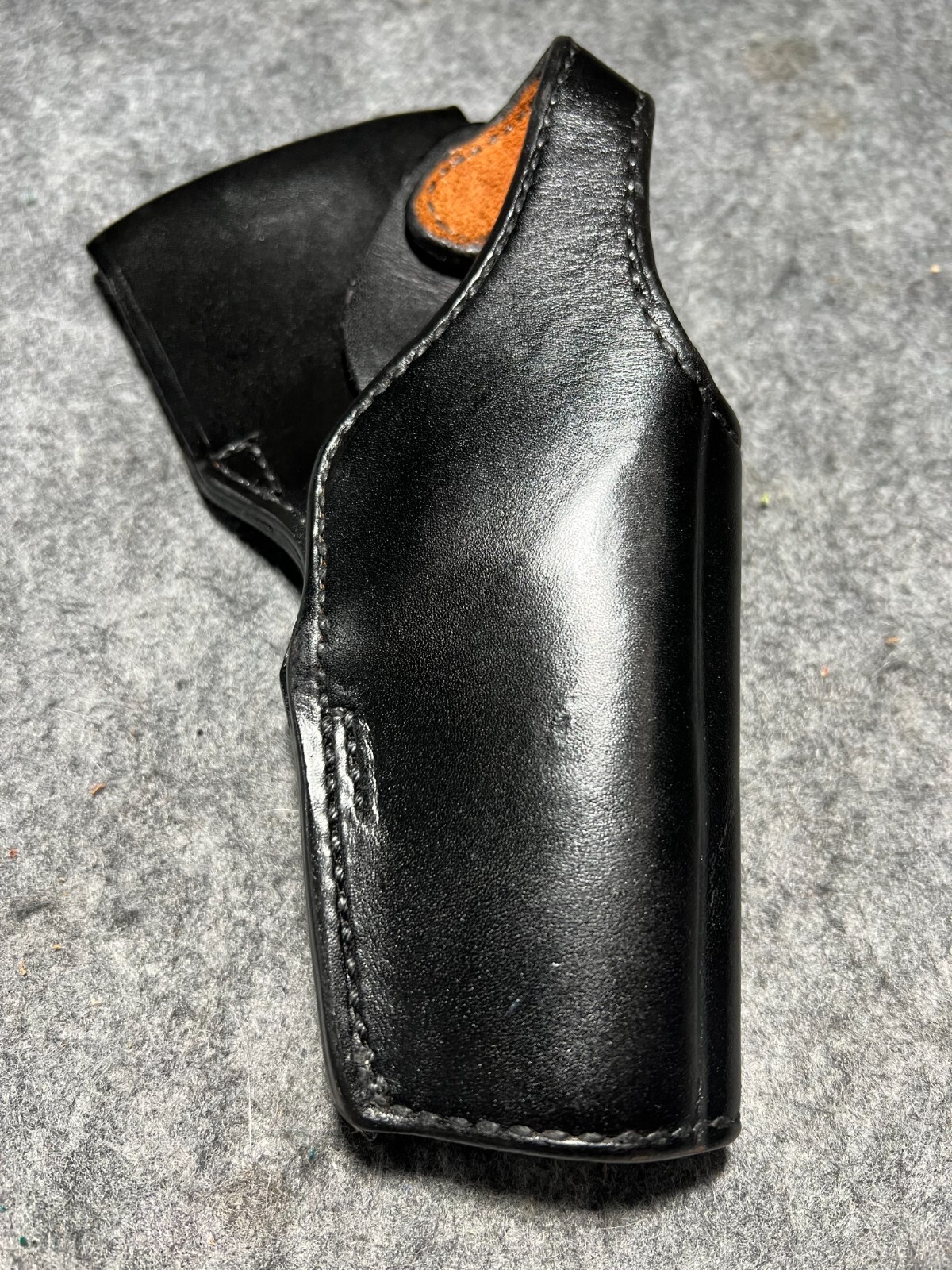 米国実物　bianchi 本革レザー　デューティホルスター　size12 s&w 米国実物 bianchi 本革レザー デューティホルスター size12 s&w