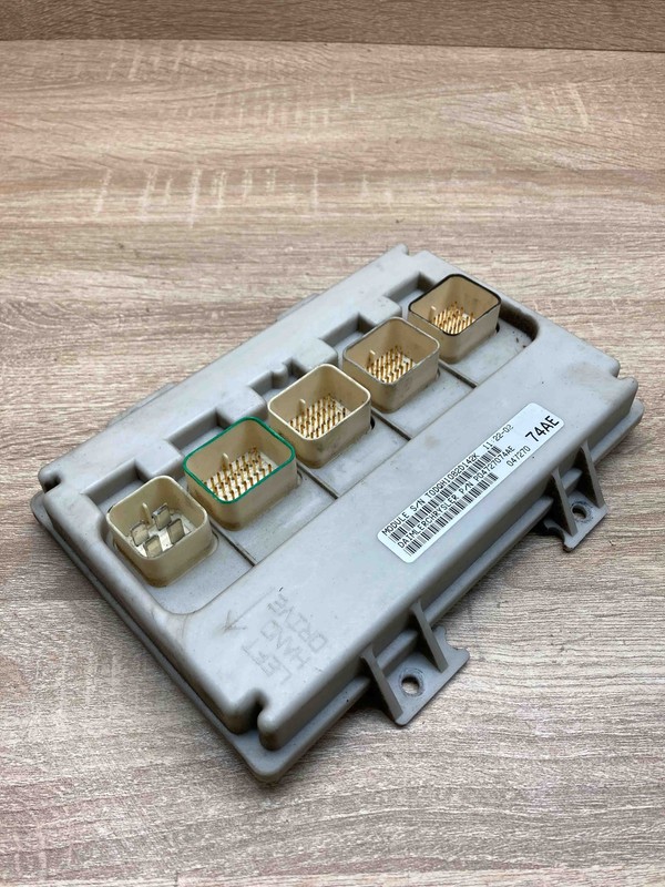 P04727074ae Module De ContrÃ´Le De Confort Chrysler Oe