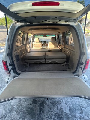 image 8 of interior