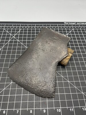 Vintage Unmarked Jersey Pattern Axe, 3lb 4oz, Good Condition