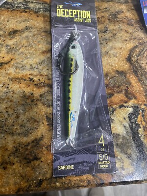 Ahi Usa. Live Deception Assist Jig 4 Oz  5/0 Mustad Hook Nip