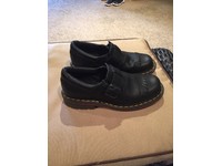 dr martens mary janes size 5