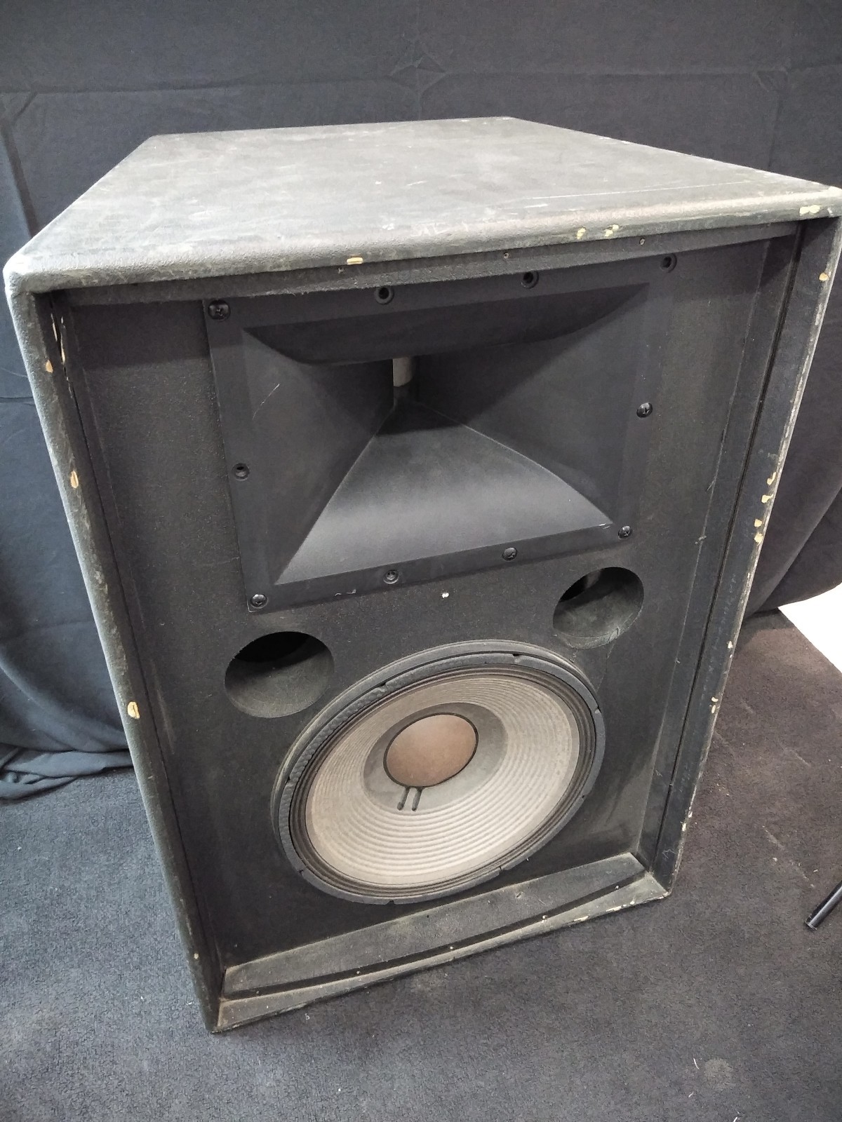 JBL Speaker SR4726x Passive 2-Way PA Speaker SR4726x-01766 JBL Speaker SR4726x Passive 2-Way PA Speaker SR4726x-01766