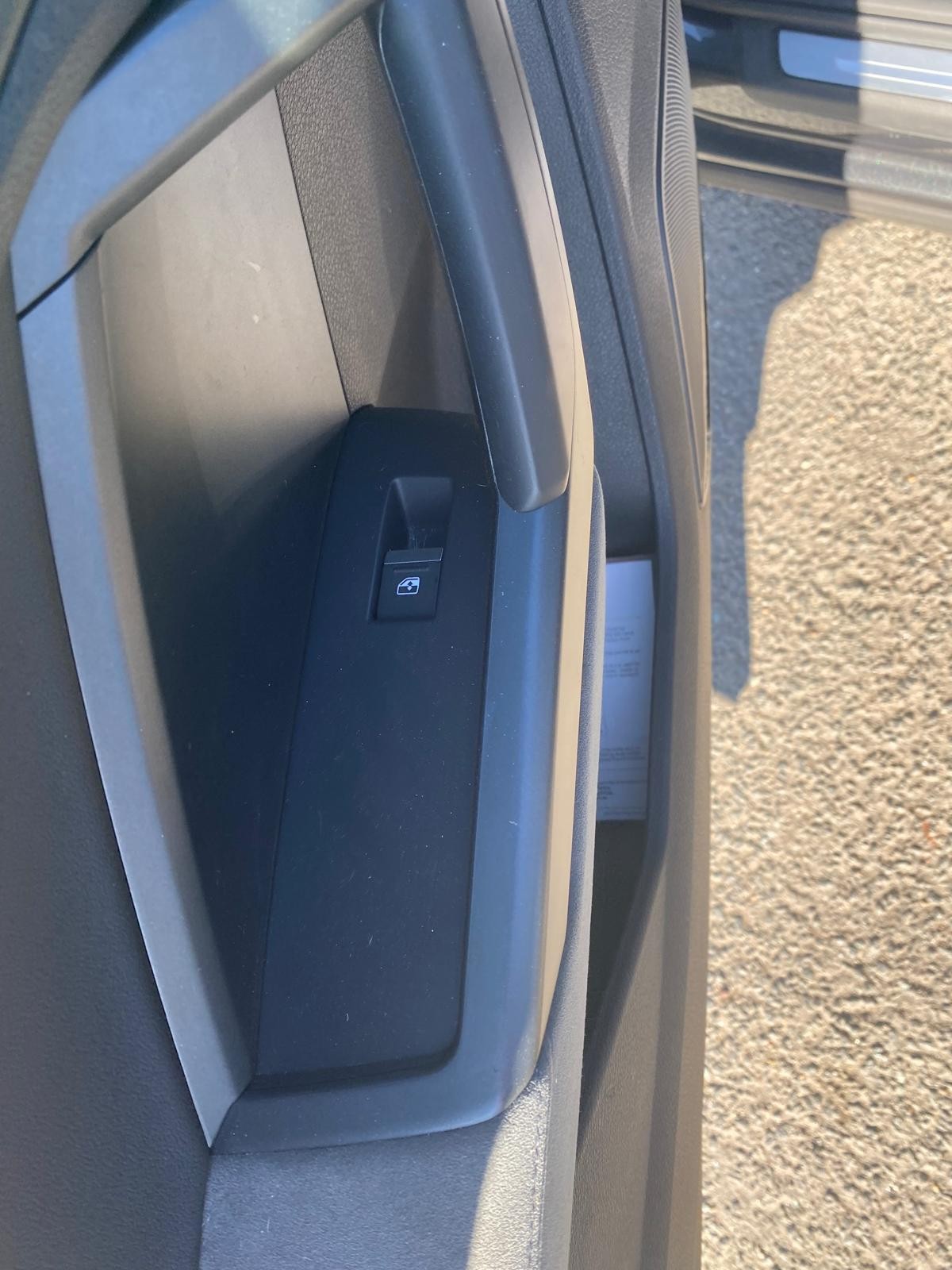 AUDI Q3 F3 03/2019-2025 RIGHT FRONT CALIPER GREY 340MM ROTOR - thumbnail 9