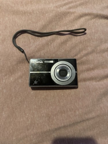Olympus FE-3010 Black 12MP Digital Camera Untested No