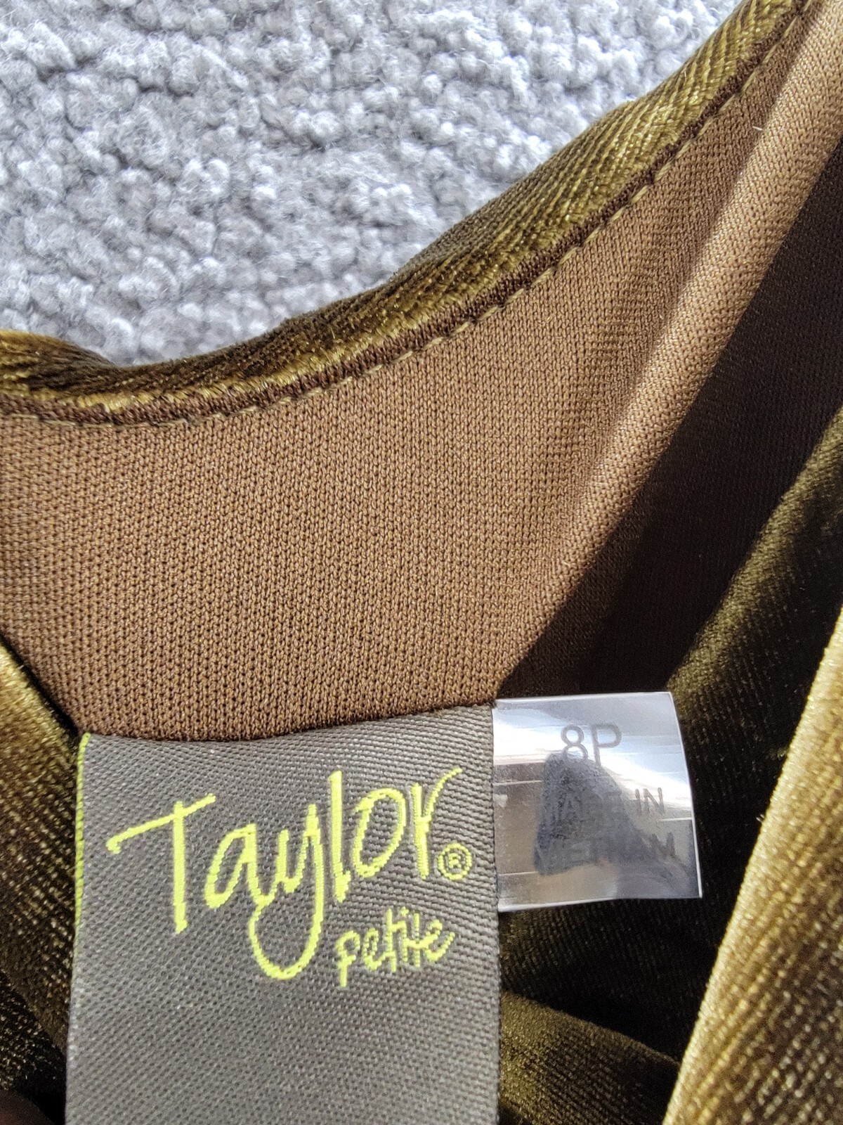 Taylor Petite Cowl-Neck Sleeveless Midi Velvet Dress Women's 8P Olive Back Zip~ - Picture 8 of 16