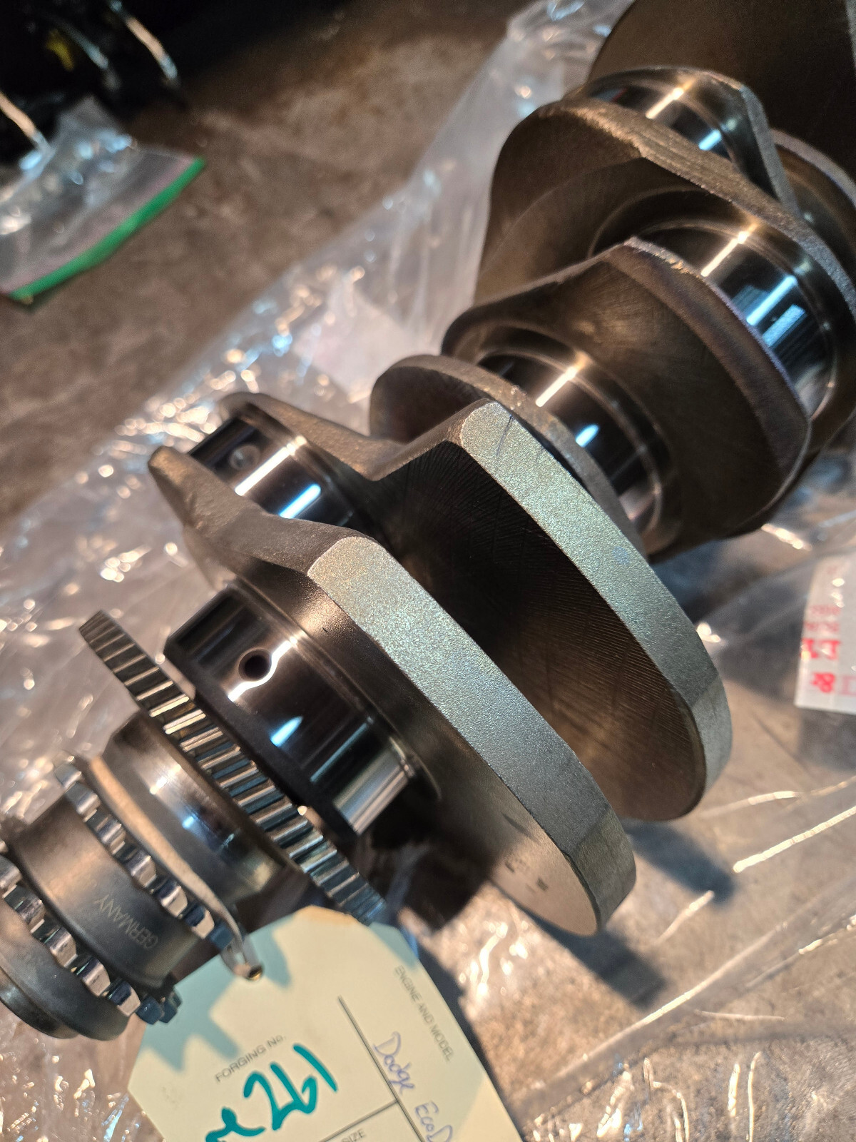 3.0L ECODIESEL CRANKSHAFT 68147110AA, 68147110AB - Picture 7 of 11