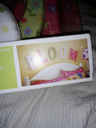 circo padded wall letters spell bloom new in box