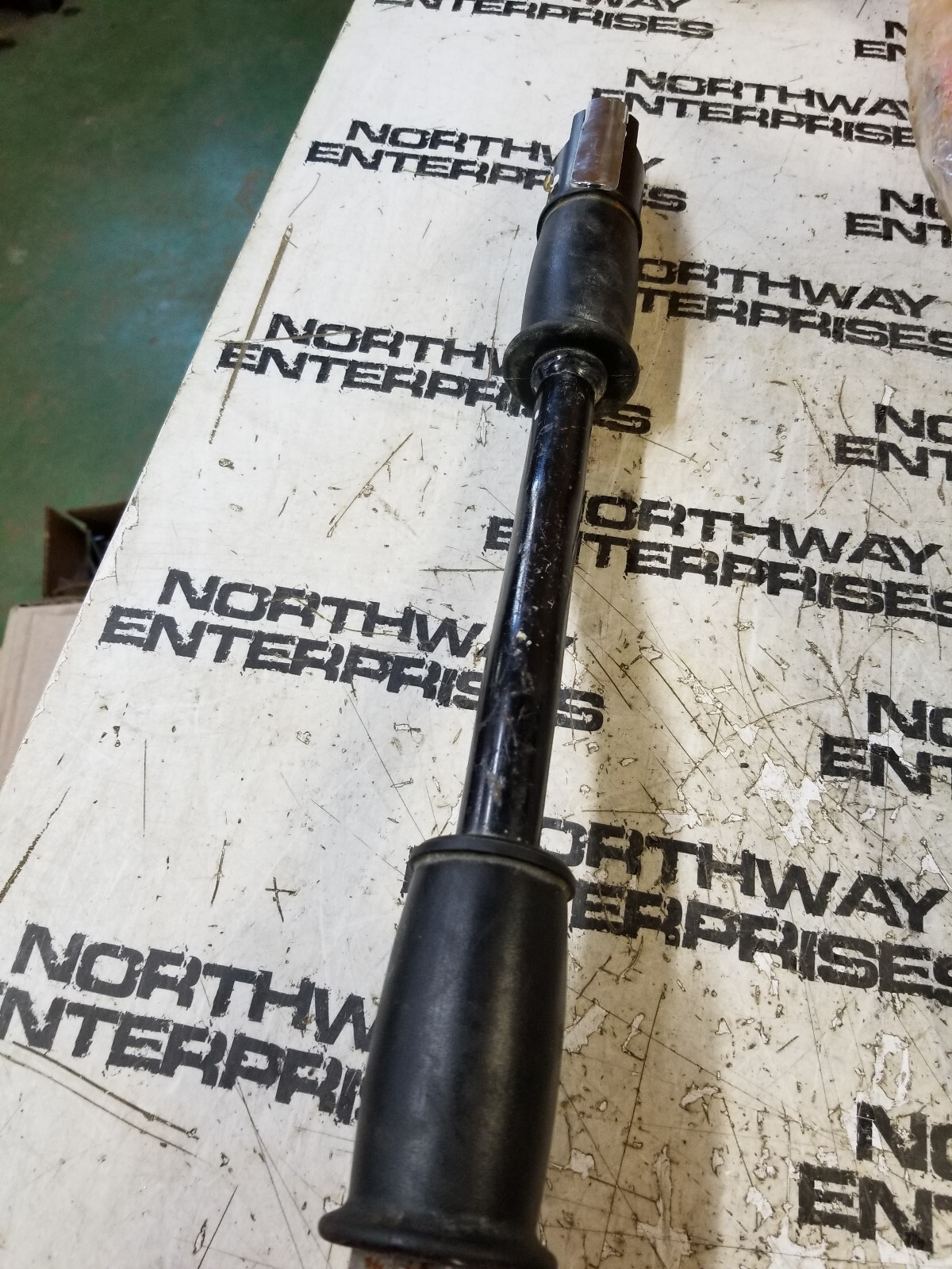 UNIVERSAL TOOL UT8603 Triple Head Scaling Hammer RE0324 - Picture 7 of 9