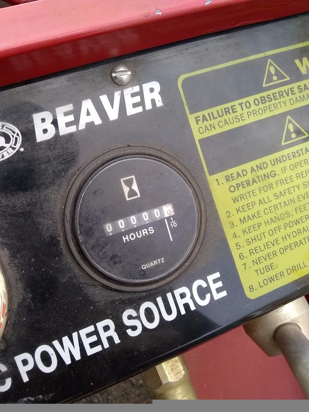 LITTLE BEAVER 18HP HYDRAULIC POWER SOURCE W/AUGERS ( 1 hour)