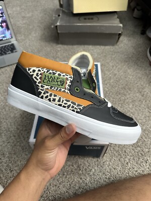 Size 9.5 - VANS Half Cab EF VLT LX Giraffe- Brand New