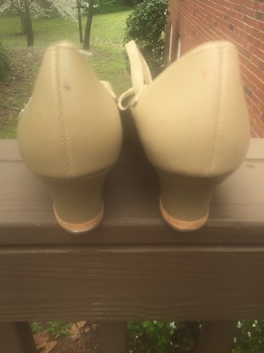 Dance Fashion Womens Sz 11 Tap Shoes Tan Leather 2.5