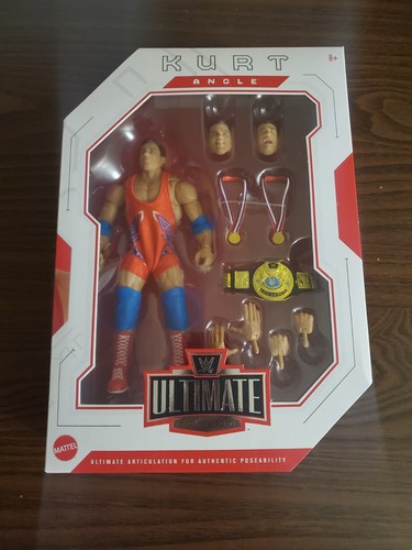 WWE フィギュア Amazon.com: WWE CM Punk (MITB 2011) Ultimate Edition